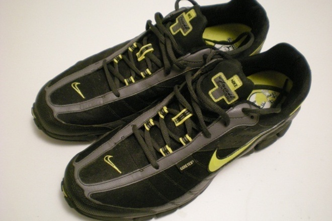cabina Intensivo Galaxia Nike men's running shoes, size 45 NEW CONDITION - Aalto Marketplace