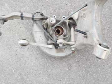 Selling with online payment: 2006 to 2010 BMW 5 Series - RH Rear Spindle and Trailing Link