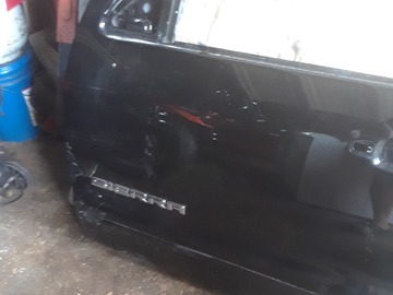Selling with online payment: l front door 2018 gmc
