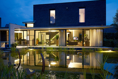 .: FOTO VAN HUFFEL, architectuur-interieur en product fotografie.