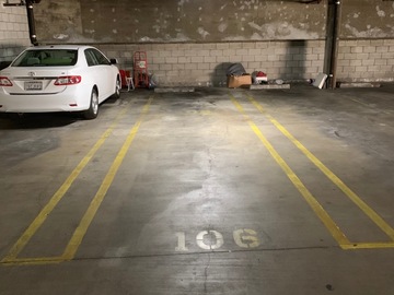Monthly Rentals (Owner approval required): Los Angeles CA, Safe Secure Covered Parking in Miracle Mile