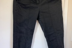 Selling: Black trousers