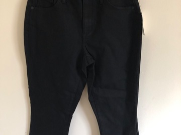 Buy Now: Women's Kick Boot Crop Jeans Black Wash Sizes. EST. Retail $1500
