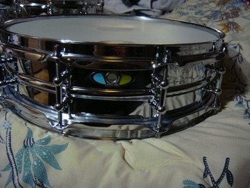 Selling with online payment: Ludwig Supralite Snare Drum