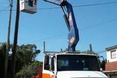 En alquiler: Camion con hidrogrúa de 25 tnm