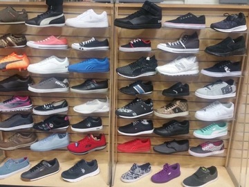 liquidation nike shoes wholesale