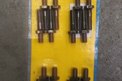 Selling with online payment: ARP Small Block Ford Rocker Studs
