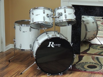 Selling with online payment: Rogers 1972 New England White Drum Set
