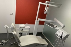 Gebruikte apparatuur: Kavo tandartsstoel alles compleet