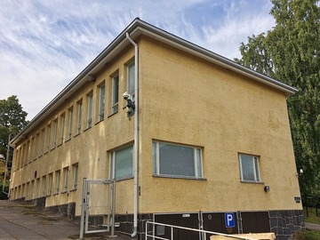 Renting out: Työ- ja harrastustiloja Lauttasaaressa/ Workspaces in Lauttasaari
