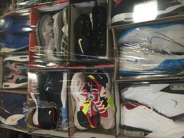 Liquidation Lot of Nike Wholesale Sneaker Pallet 50pairs NIB mixed ...
