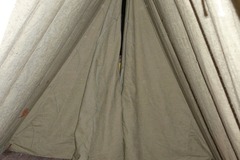 Sælger med angreretten (kommerciel sælger): A Zelt aus 100% wasserfest Imprägtnierten Leinen