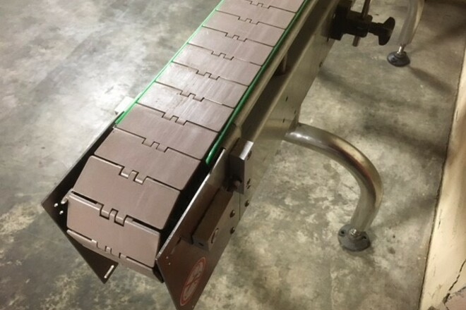 CVC 300 II Labeler machine