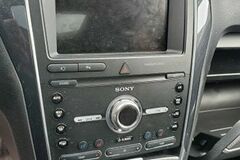 Selling with online payment: 2019 Ford Explorer - Radio/AC Control with screen and Nav