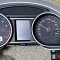 Selling with online payment: 2013 Audi Q7 - Speedometer 