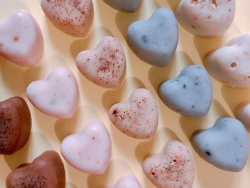  : 'Mix and Match' Heart Soaps Set 