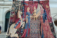 Sell: Coussin tapisserie  l 'oui
