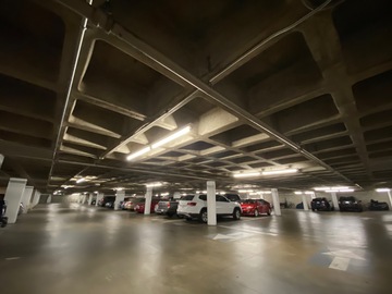 Daily Rentals: Private Santa Monica Parking space 