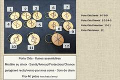 Vendiendo: Porte Clés "Runes" - Pyrogravure artisanale by La Tournerie