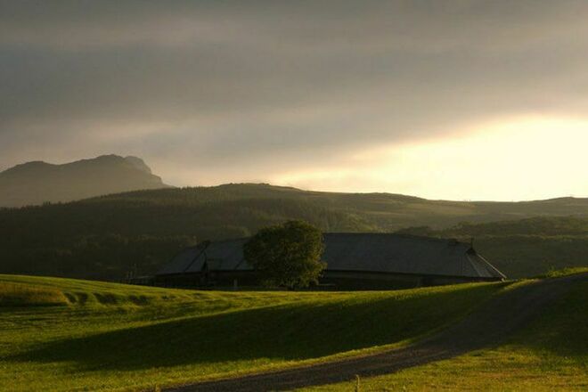 An Early Meal - A Viking Age Cookbook & Culinary Odyssey