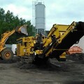 Renting out equipment (w/ operator): Keestrack Destroyer 1011