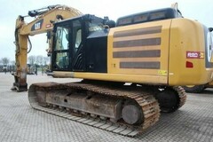 Renting out equipment (w/ operator): CATERPILLAR 336F