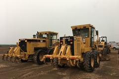 En alquiler: MOTONIVELADORA CAT140K