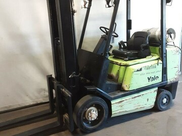 Selling: Cushion Tire Forklifts