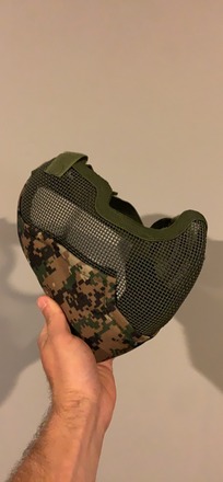Vest, goggles, face mask +