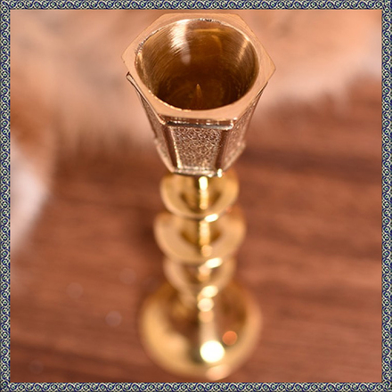 Castiçal de bronze medieval