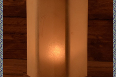 Myynti peruuttamisoikeudella (kaupallinen myyjä): Medieval lantern made of wood with rawhide