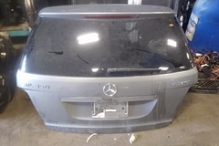 Selling with online payment: 2010 Mercedes ML350 - Tailgate