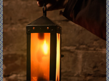 Venda com direito de retirada (vendedor comercial): Medieval square lantern with horn windows