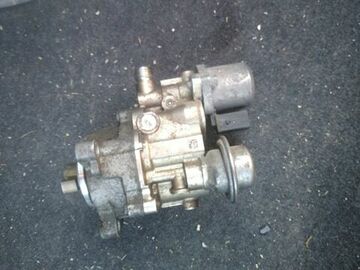 Selling with online payment: 2011 BMW X5 - High Pressure Fuel Pump HPFP