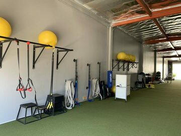 Available To Book & Pay (Hourly): Group Fitness - Hourly Rental