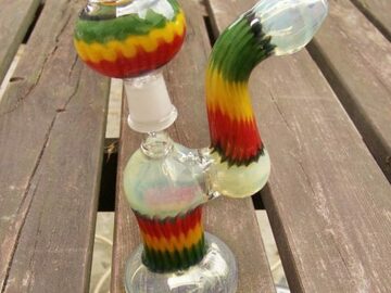 Post Now: Rasta Glass Concentrate Bubbler