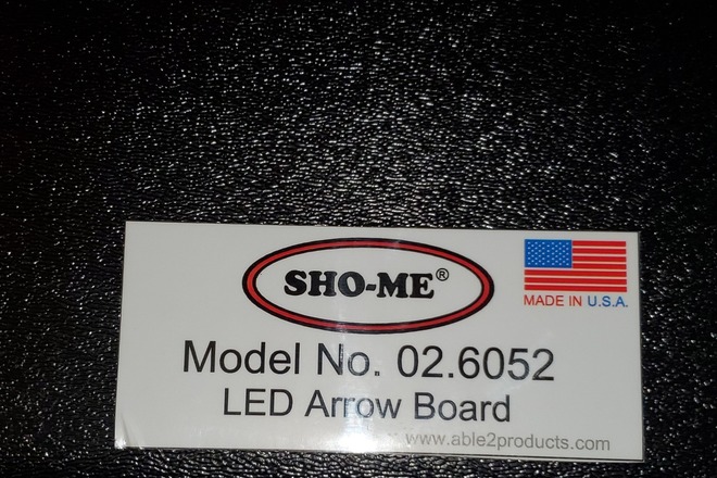 New Sho-Me 02.6052 52" Amber Led Arrow Board Complete Kit