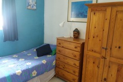 Rooms for rent:  Single Room for Rent in St Julians 