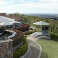 Walk-in: Mountain lookout with city views for up to 4 | Mount Coot-tha