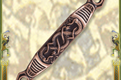  Selger med angrerett (kommersiell selger): Belt Loop for Viking Sword Scabbard, Small Serpents, Bronze