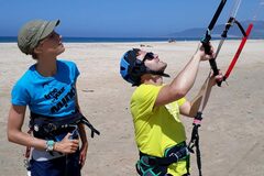 Renting out: Wetsuits and Harness Rental in Tarifa