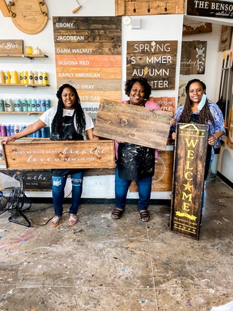 DIY Farmhouse Sign Painting Workshops