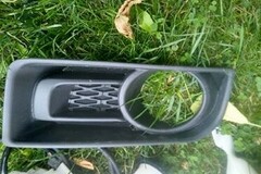 Selling with online payment: 2015 Toyota 4Runner - LH Fog Light Cover