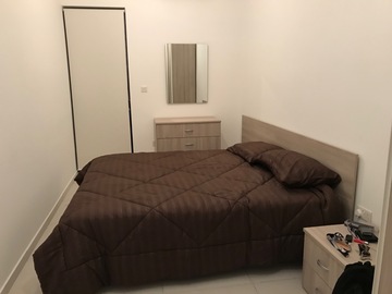Rooms for rent: 2 Bedrooms in a 3 bedroom Flat. 