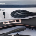 Renting out with online payment: Hair straightening brush 