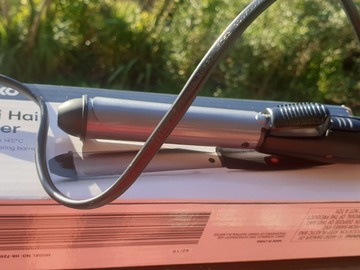 Renting out with online payment: Hair Curler - mini (that Kmart one)