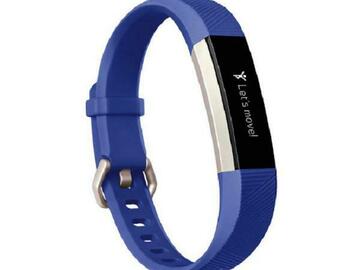Renting out with online payment: Fitbit Ace for Kids - Blue with charger