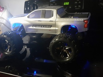Selling: Stampede 2wd VXL W/ TSM