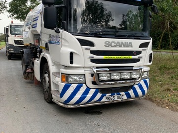 Hourly Equipment Rental: Road sweeper hire yorkshire