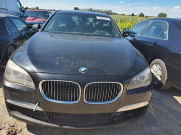 Selling with online payment: 2010 BMW 750i Front Bumper Assy